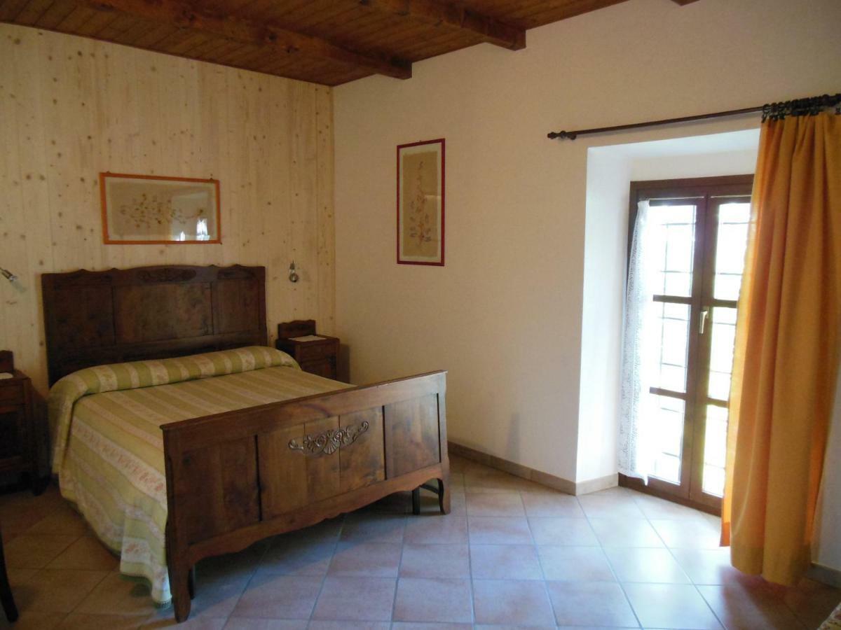 דוליאני Agriturismo Affittacamere Barbarossa חדר תמונה