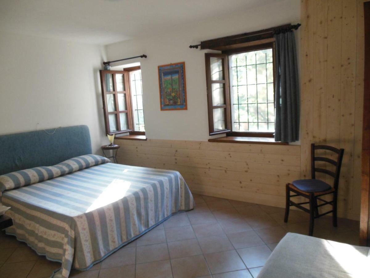 דוליאני Agriturismo Affittacamere Barbarossa מראה חיצוני תמונה